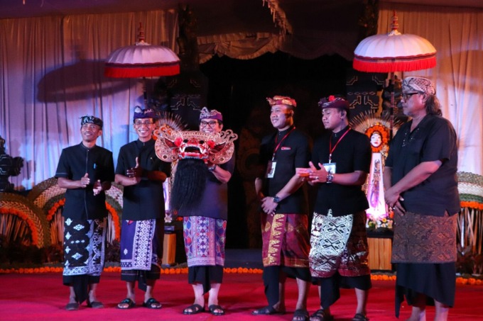 LESTARI: Sekda Wayan Adi Arnawa buka di Warung Semana, Desa Mambal, Sabtu (2/7). (HUMAS PEMKAB BADUNG FOR RADAR BALI)